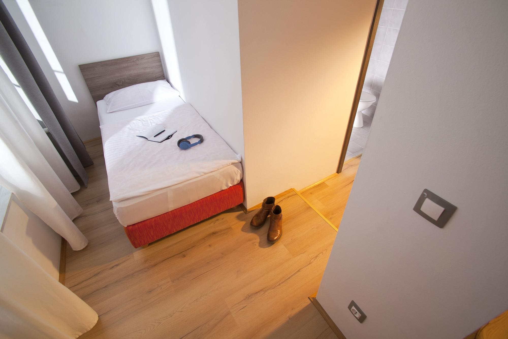 B&B Hotel Maribor Uni Hostel Luaran gambar