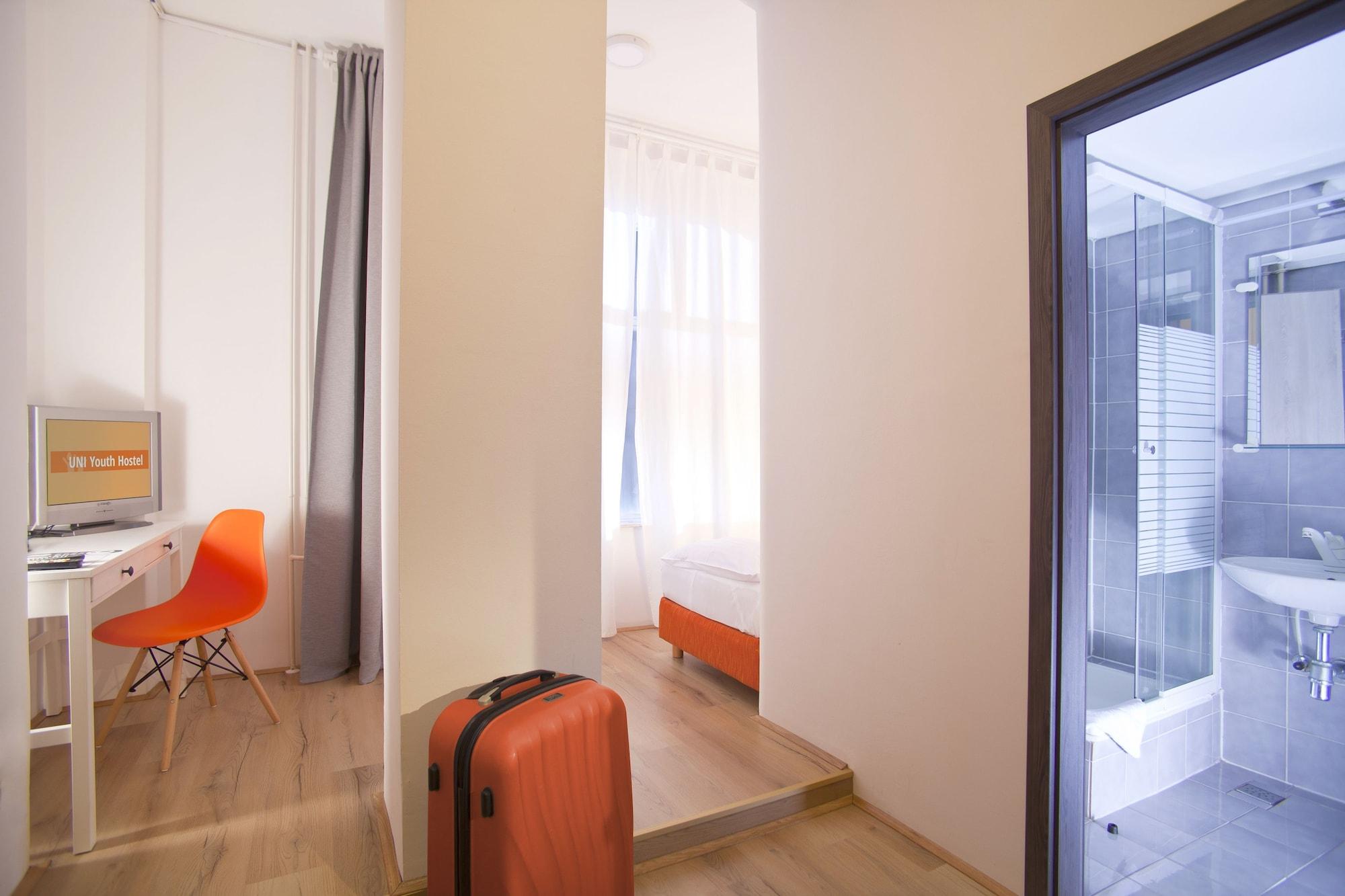 B&B Hotel Maribor Uni Hostel Luaran gambar