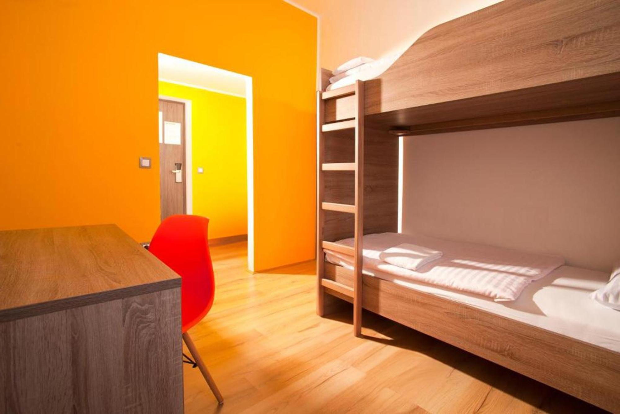 B&B Hotel Maribor Uni Hostel Luaran gambar