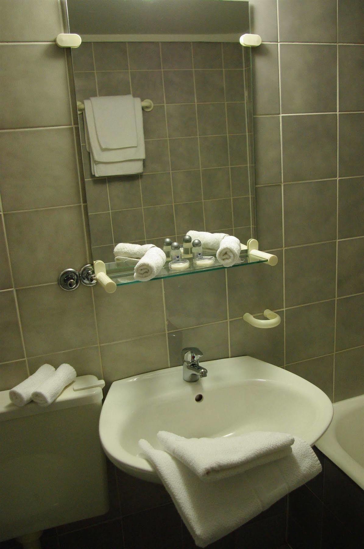 B&B Hotel Maribor Uni Hostel Luaran gambar